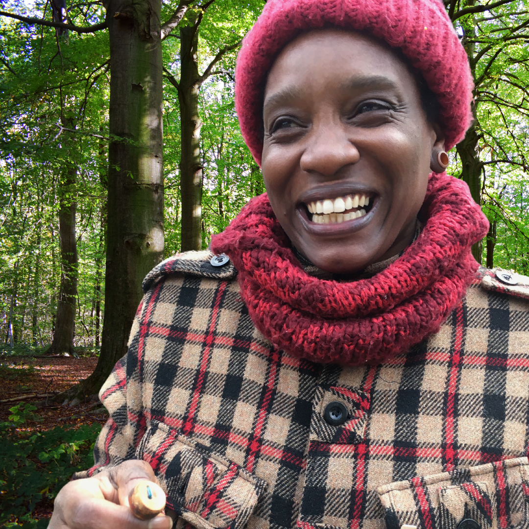Woman with an handmade button
